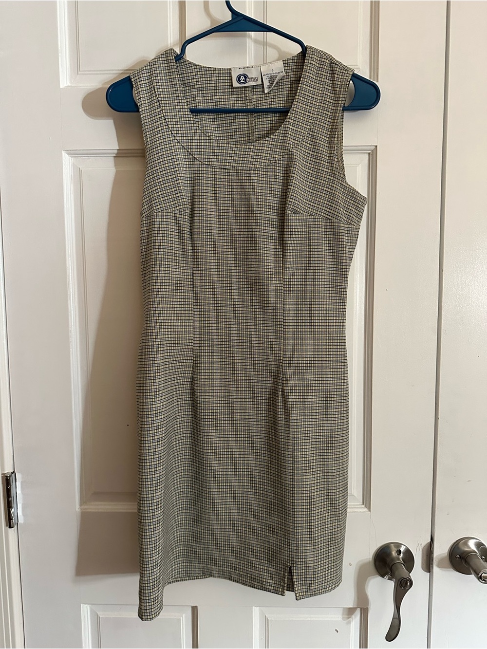 Arizona Jean Company Sleeveless Beige Mini Sheath Dress